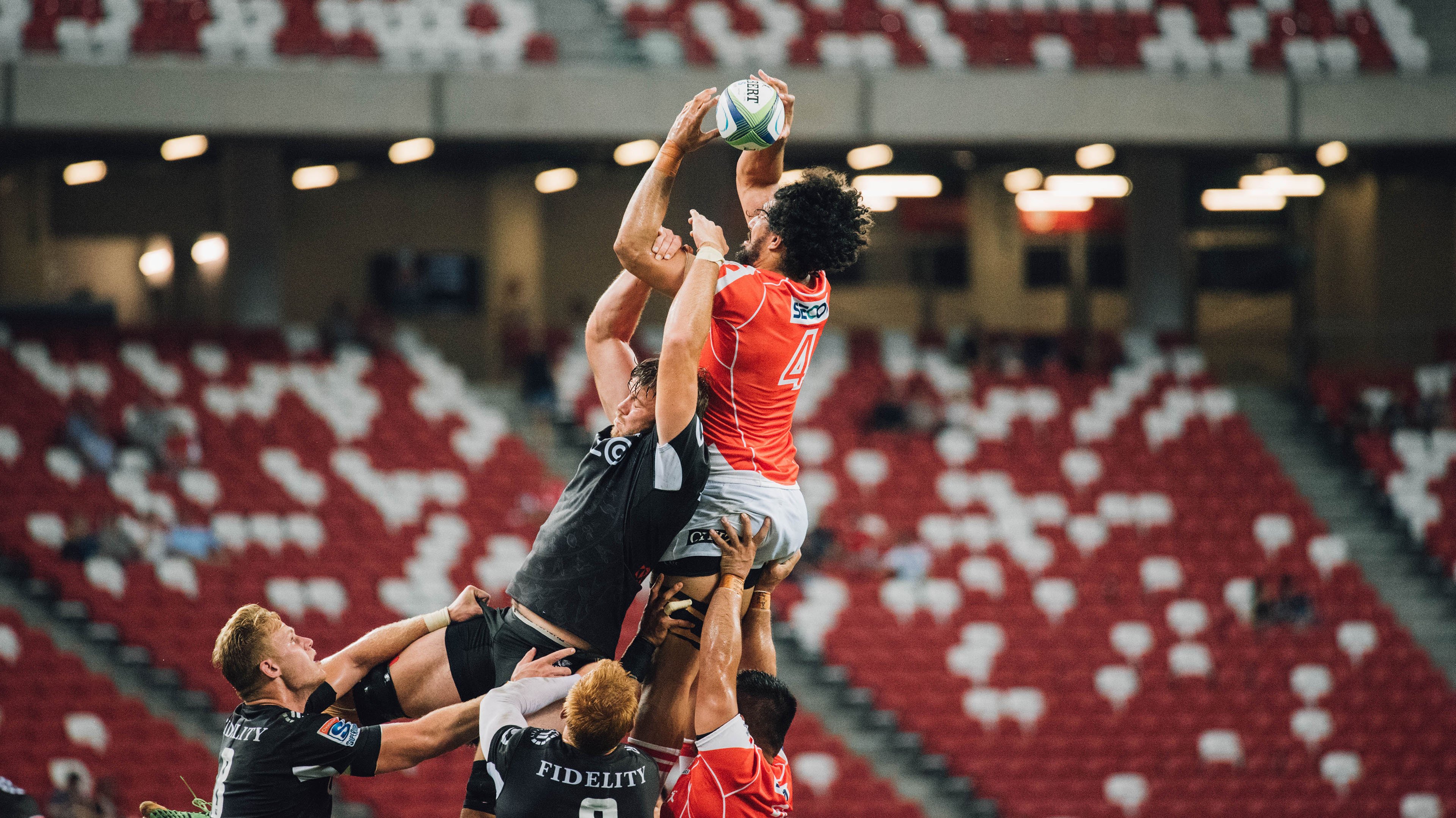 九游博彩-亚历克斯·格林伍德在防守端的稳定表现，令袋鼠队防线更为坚韧